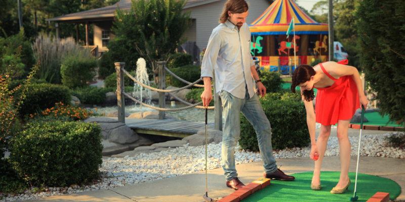 Mini golf tips for two beginners